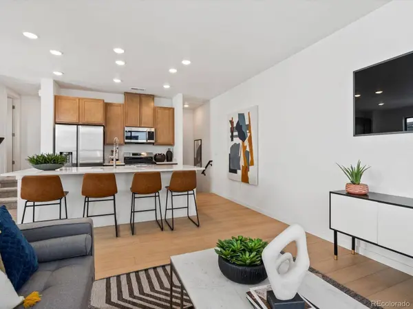 2062 S Holly ST #1, Denver, CO 80222