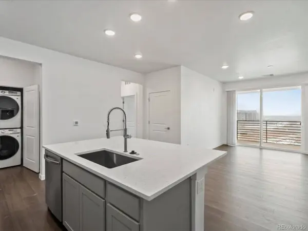 6153 N Ceylon ST #304, Denver, CO 80249