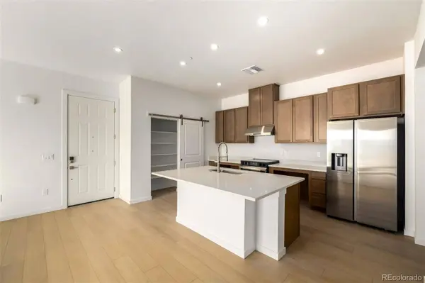 6153 N Ceylon ST #106, Denver, CO 80249