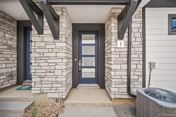 2060 S Holly ST #1, Denver, CO 80222
