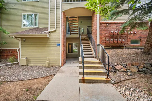 8400 S Upham WAY #F22, Littleton, CO 80128