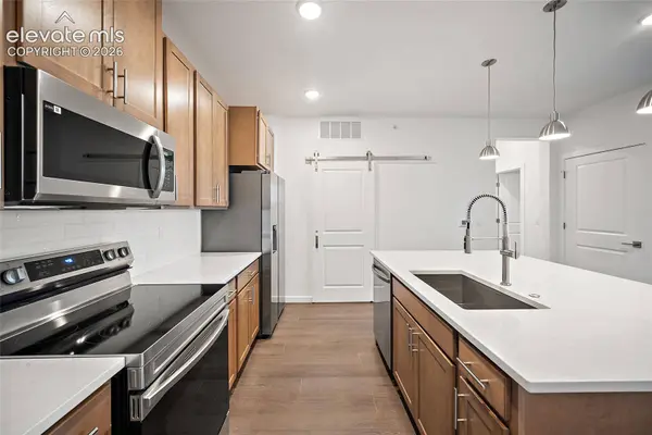 2232 Arikaree Heights #106, Colorado Springs, CO 80908