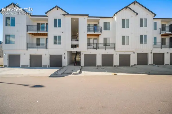 2232 Arikaree Heights #106