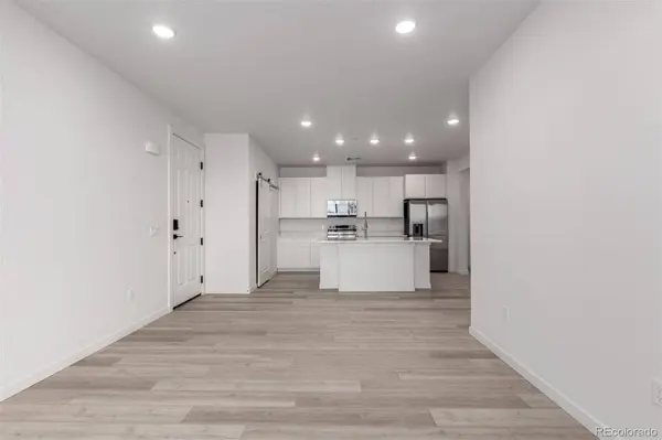 6153 N Ceylon ST #1, Denver, CO 80249