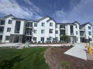 2252 Arikaree Heights #102