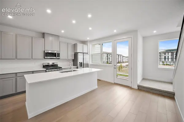 2256 Peridot Loop Heights, Colorado Springs, CO 80908
