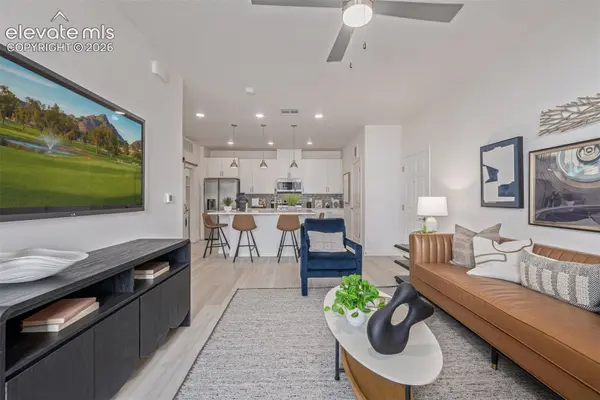 2252 Arikaree Heights #102, Colorado Springs, CO 80908