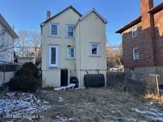 2136 Richmond Road, Staten Island, NY 10306