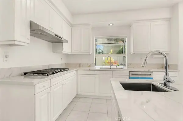 2671 Harvest Crest LN, Corona, CA 92881