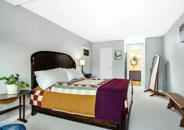 100 High Point Drive ##306, Hartsdale, NY 10530