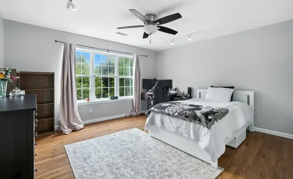 3085 High Ridge Rd, Yorktown Heights, NY 10598-2832