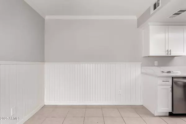 5251 N 42ND Lane, Phoenix, AZ 85019