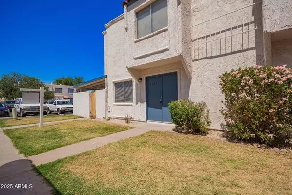 5251 N 42ND Lane, Phoenix, AZ 85019