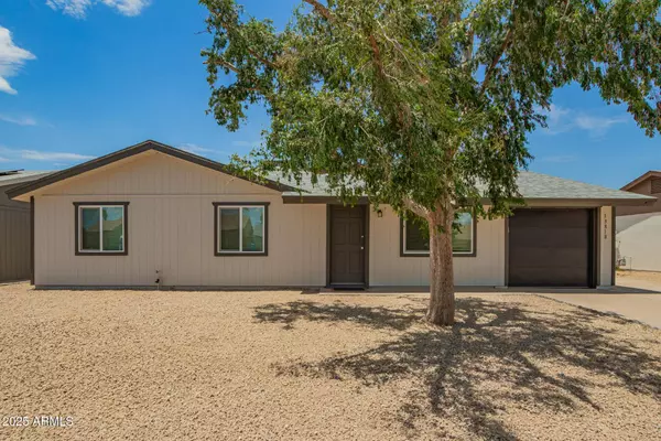 13818 N 38TH Street, Phoenix, AZ 85032