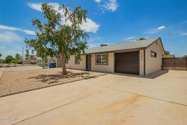 13818 N 38TH Street, Phoenix, AZ 85032