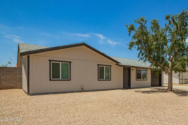 13818 N 38TH Street, Phoenix, AZ 85032