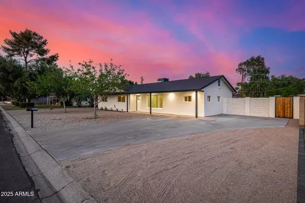 6211 N 11TH Avenue, Phoenix, AZ 85013