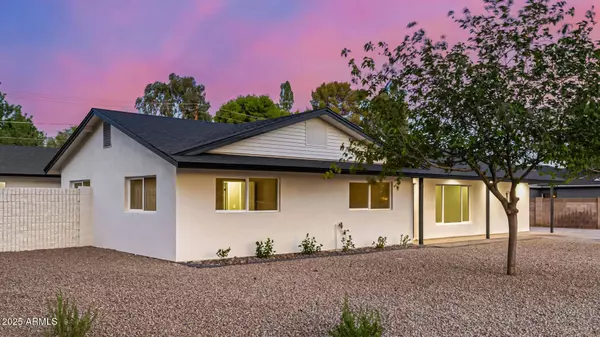 6211 N 11TH Avenue, Phoenix, AZ 85013