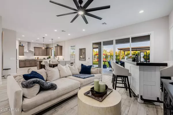 5119 E WOODRIDGE Drive, Scottsdale, AZ 85254