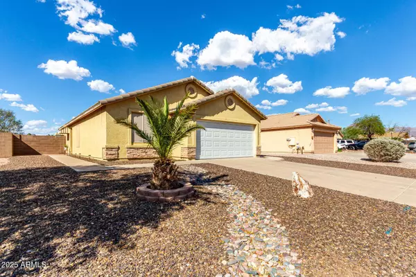 1162 W 2ND Avenue, Apache Junction, AZ 85120