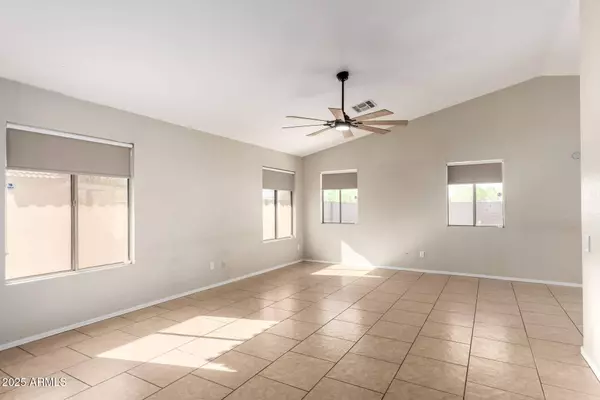 1162 W 2ND Avenue, Apache Junction, AZ 85120