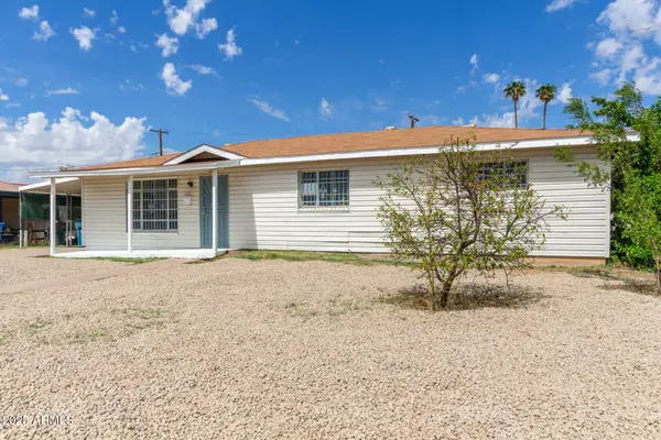 2114 W RANCHO Drive, Phoenix, AZ 85015