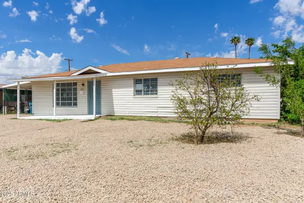 2114 W RANCHO Drive, Phoenix, AZ 85015