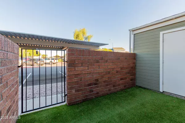 2301 E UNIVERSITY Drive #334, Mesa, AZ 85213