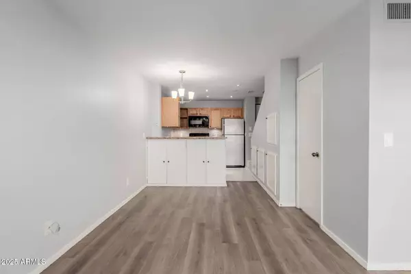 2301 E UNIVERSITY Drive #334, Mesa, AZ 85213