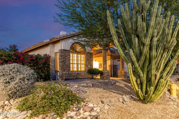 6726 E VILLEROY Circle, Mesa, AZ 85215