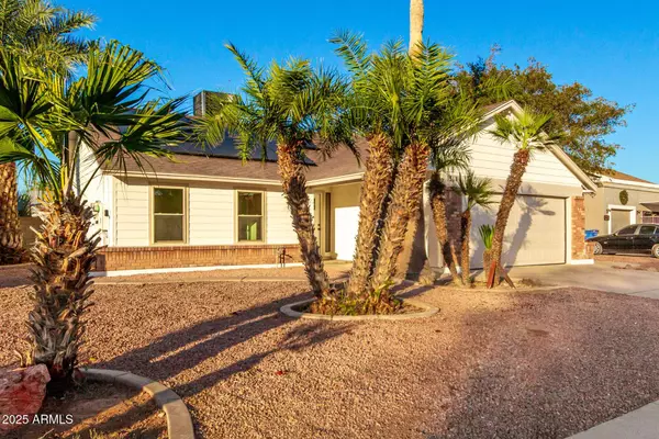 1514 W LOUGHLIN Drive, Chandler, AZ 85224