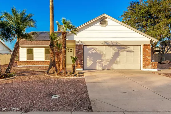 1514 W LOUGHLIN Drive, Chandler, AZ 85224
