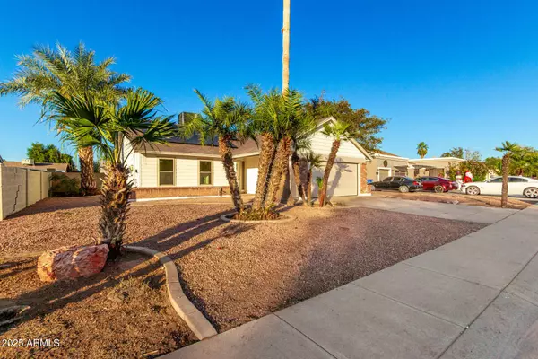 1514 W LOUGHLIN Drive, Chandler, AZ 85224