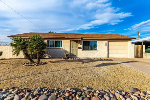 1002 E ORCHID Lane, Phoenix, AZ 85020