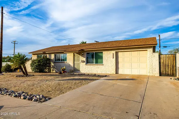 1002 E ORCHID Lane, Phoenix, AZ 85020