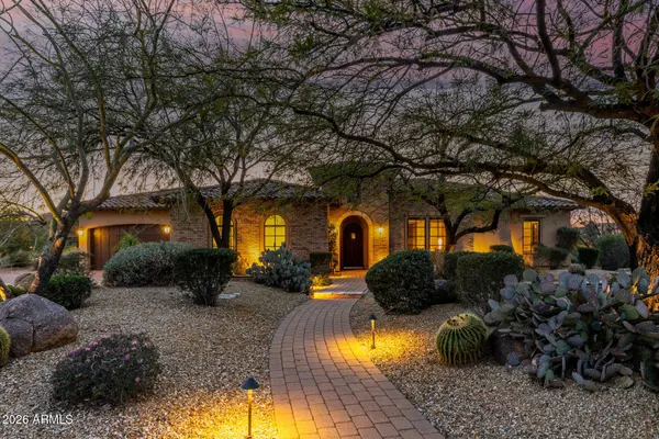 37520 N TRANQUIL Trail #5, Carefree, AZ 85377