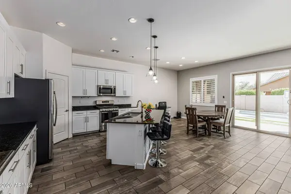 19293 E CARRIAGE Way, Queen Creek, AZ 85142