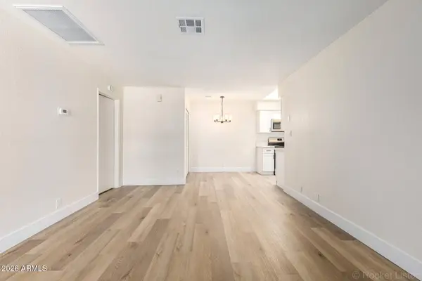 522 W BLACKHAWK Drive #3, Phoenix, AZ 85027