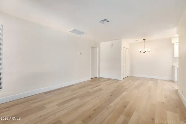 522 W BLACKHAWK Drive #3, Phoenix, AZ 85027