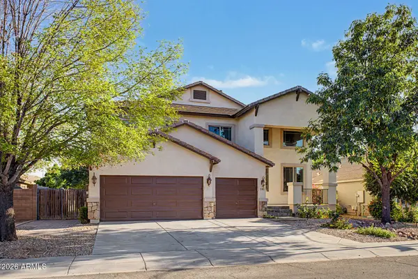 8013 W CROWN KING Road, Phoenix, AZ 85043