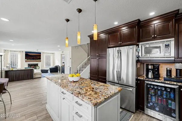 5725 E EVANS Drive, Scottsdale, AZ 85254