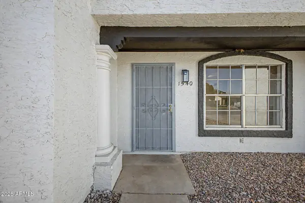 1540 E TODD Drive, Tempe, AZ 85283