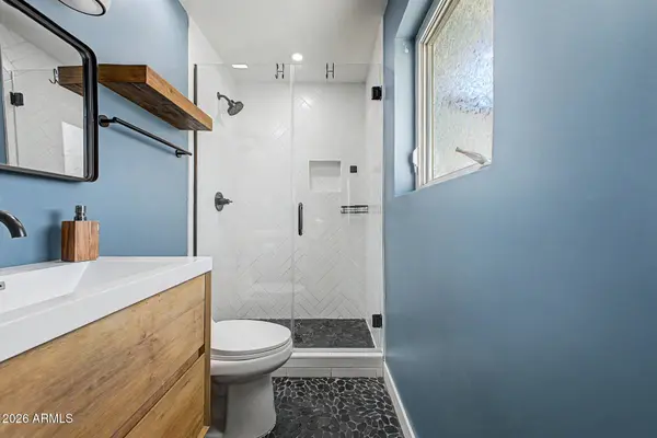 8024 E HUBBELL Street, Scottsdale, AZ 85257