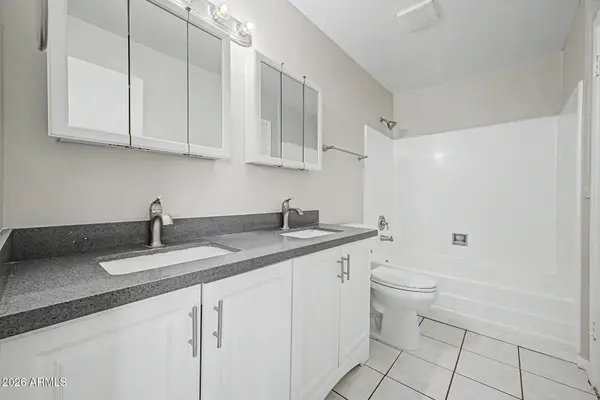 6536 N 43RD Avenue, Glendale, AZ 85301