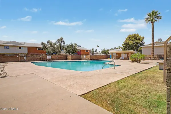 6536 N 43RD Avenue, Glendale, AZ 85301
