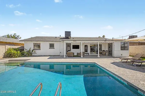 8024 E HUBBELL Street, Scottsdale, AZ 85257