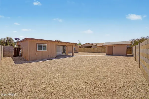 6746 W ORANGE Drive, Glendale, AZ 85303