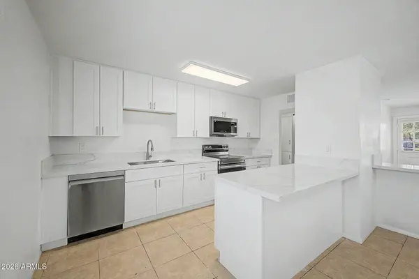 6201 W CITRUS Way, Glendale, AZ 85301