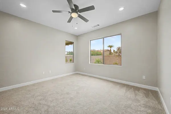 19241 N EMERALD COVE Way, Surprise, AZ 85387