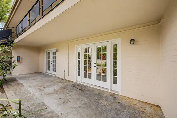 3505 E CAMPBELL Avenue #11, Phoenix, AZ 85018